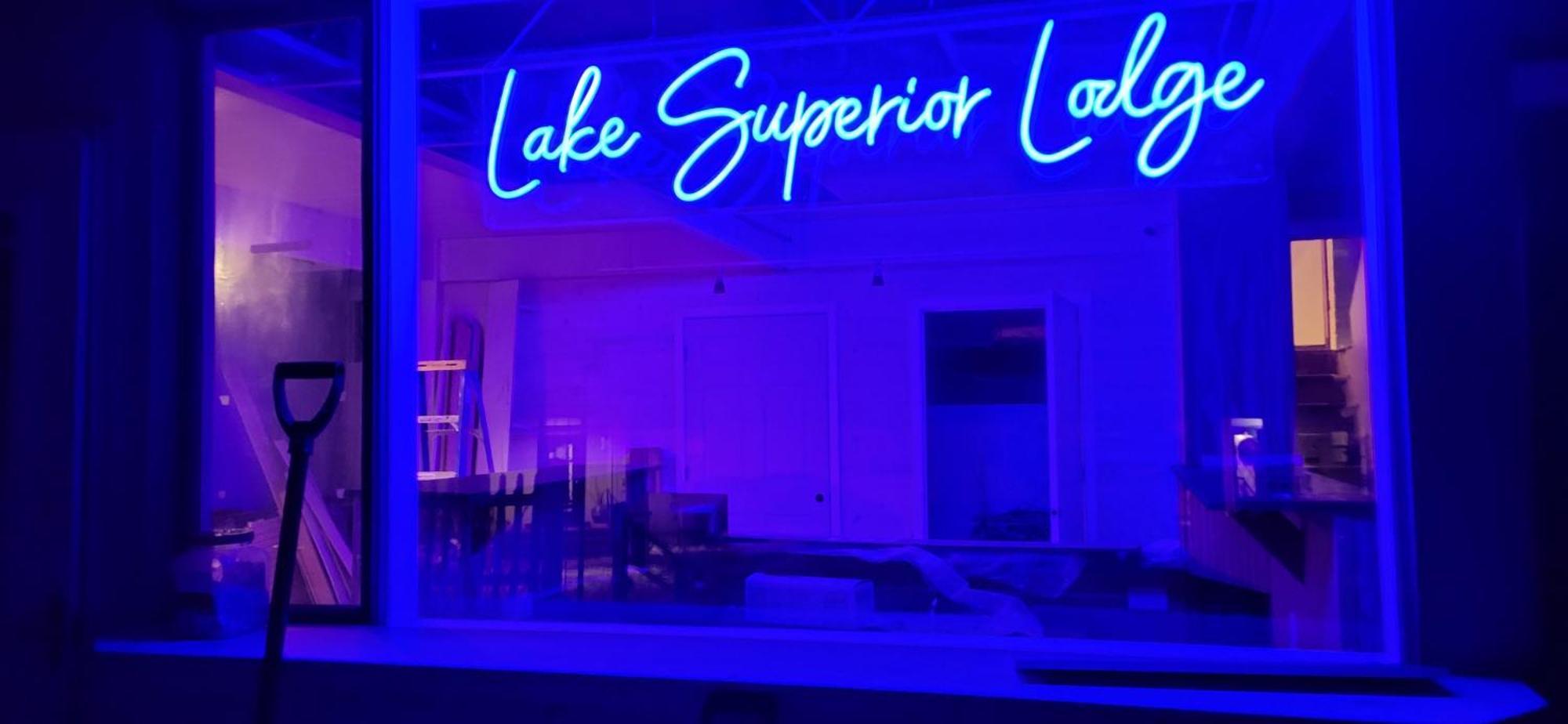 Chequamegon Lake Superior Lodge เบย์ฟิลด์ ภายนอก รูปภาพ