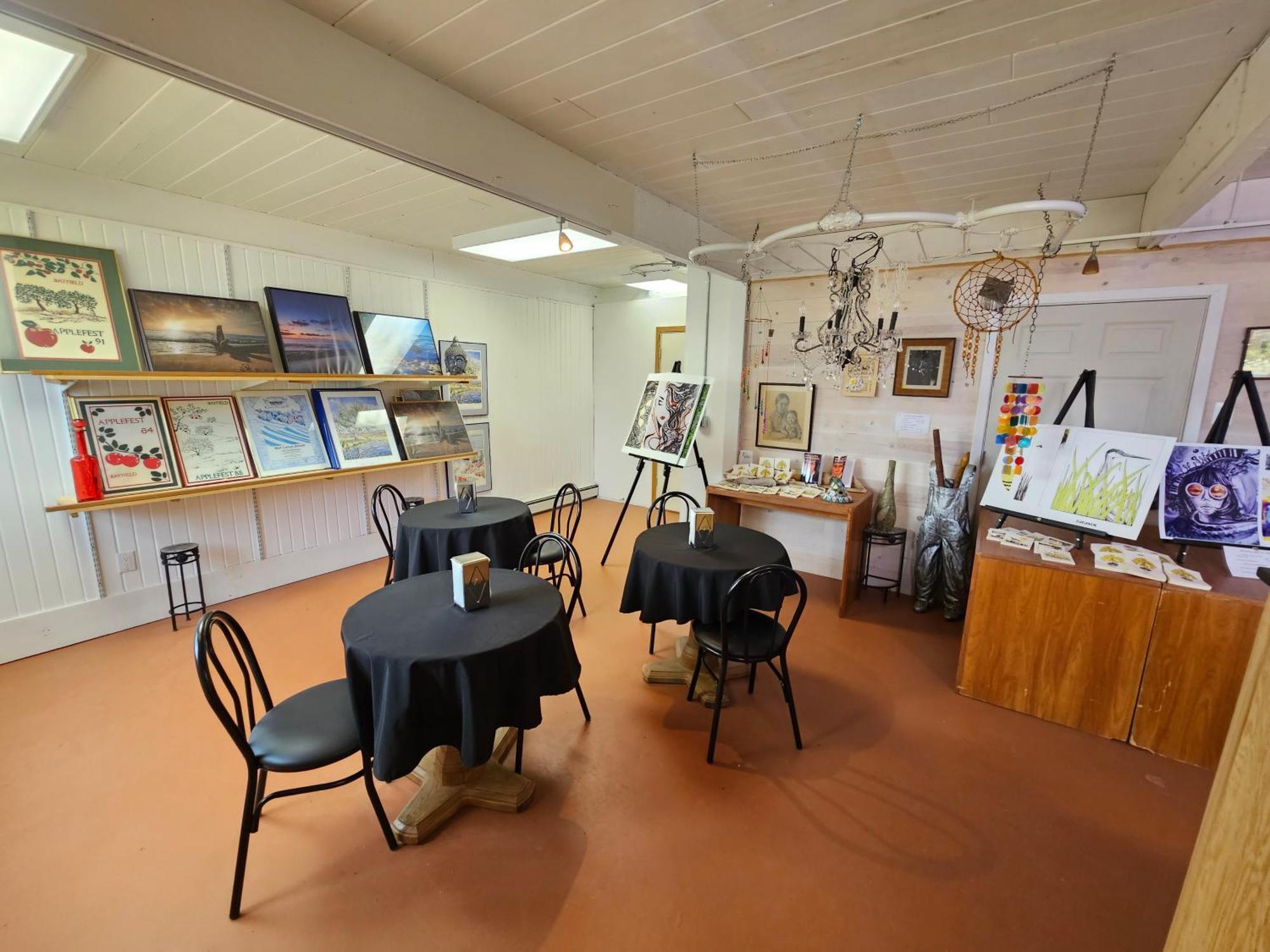 Chequamegon Lake Superior Lodge เบย์ฟิลด์ ภายนอก รูปภาพ