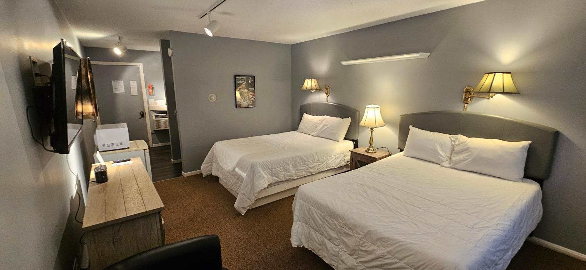 Chequamegon Lake Superior Lodge เบย์ฟิลด์ ภายนอก รูปภาพ