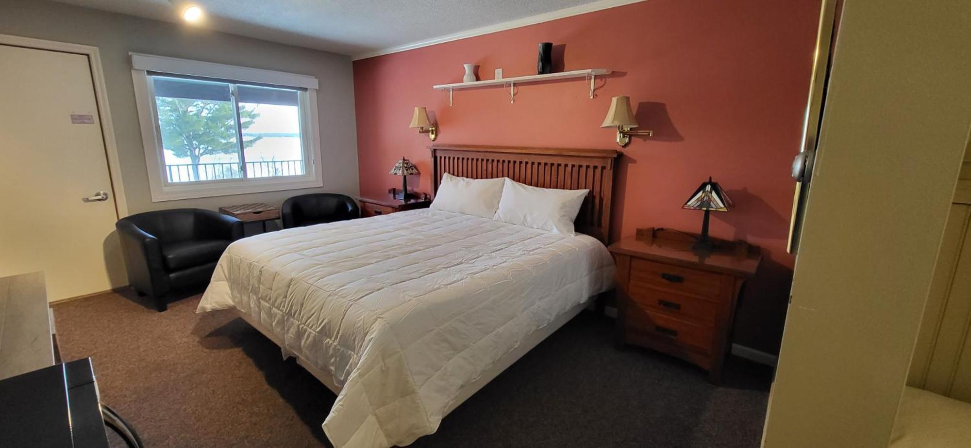Chequamegon Lake Superior Lodge เบย์ฟิลด์ ภายนอก รูปภาพ