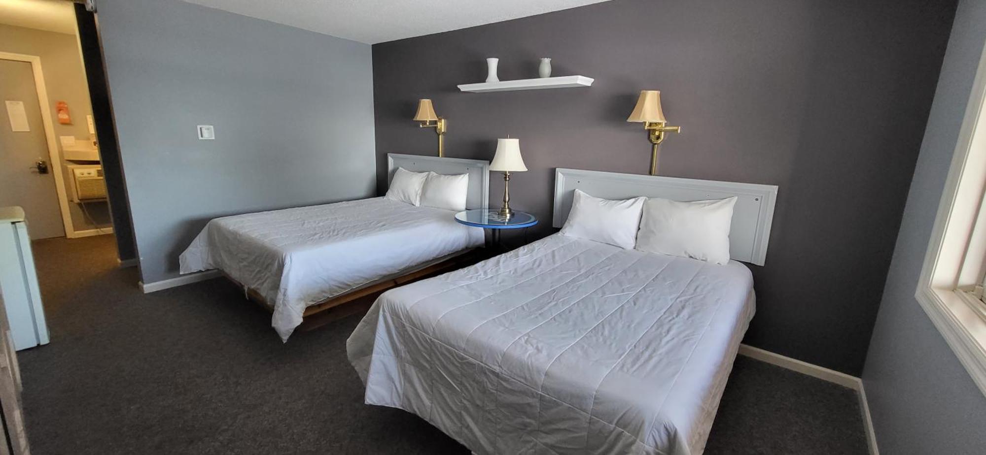 Chequamegon Lake Superior Lodge เบย์ฟิลด์ ภายนอก รูปภาพ